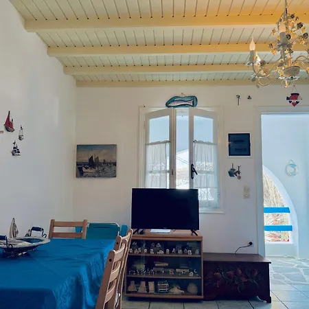 Stylish 2 Bd Escape With Patio At Ornos (Mykonos)