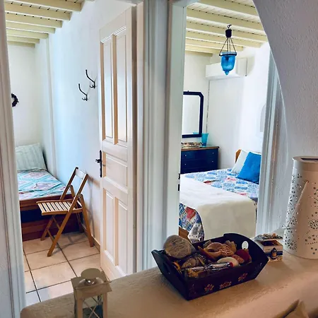 Stylish 2 Bd Escape With Patio At *